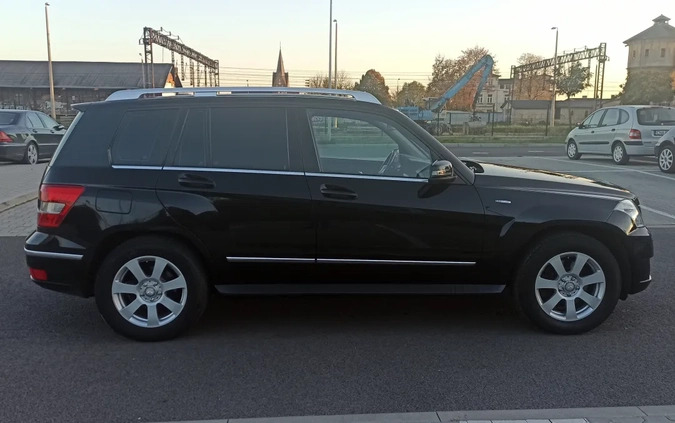 Mercedes-Benz GLK cena 52900 przebieg: 240000, rok produkcji 2010 z Janikowo małe 232